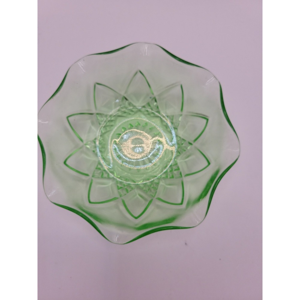 Vintage Hazel Atlas Green Uranium Glass Bowl Diamond Arches Ruffled Glows